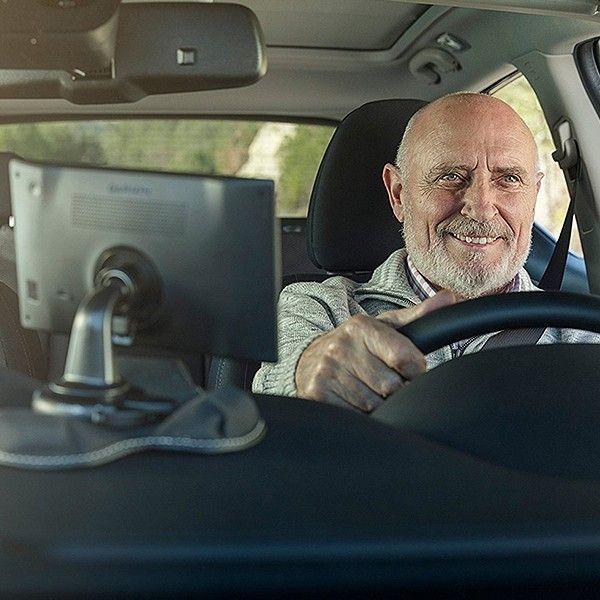 GPS-навігатор Garmin DriveSmart 50 (карта України) 010-01539-6M